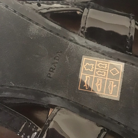 Prada block heel black leather sandals 41 US 11 - Picture 9 of 11
